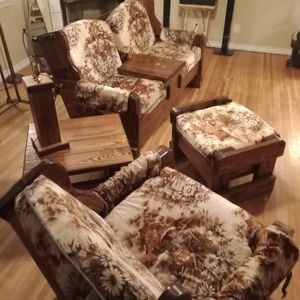 A very nice Cherry Oak living room set